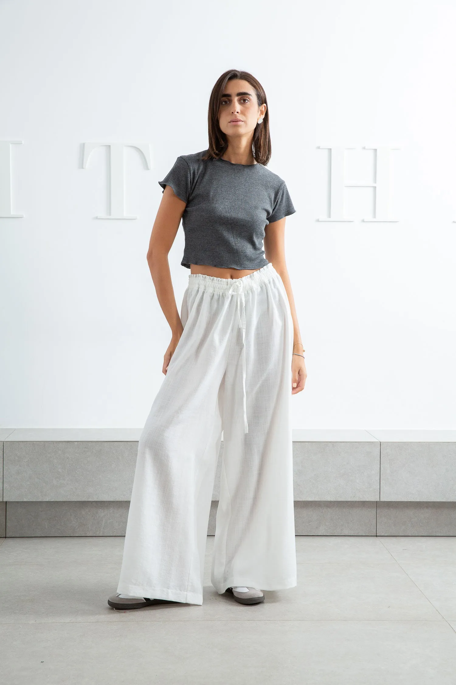 Ribbed Cropped T-shirt - Cozy