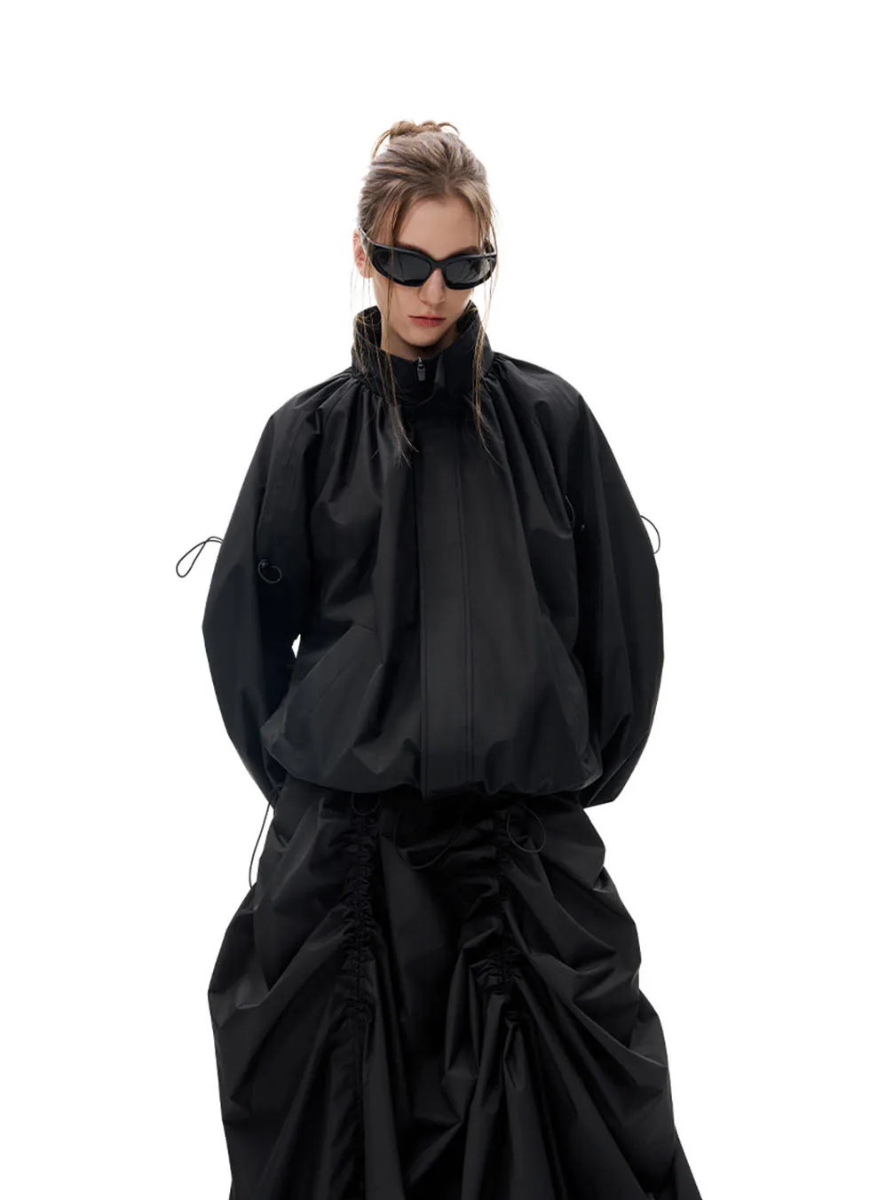 Windproof and waterproof pleated jacket